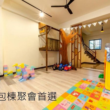 安平宜居包棟 Ktv 民宿-依人數開放房型 Tainan Dış mekan fotoğraf